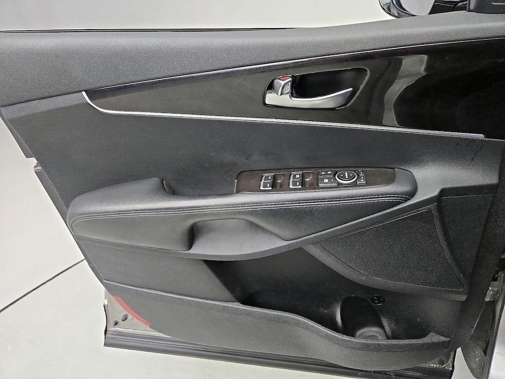 used 2017 Kia Sorento car, priced at $14,599