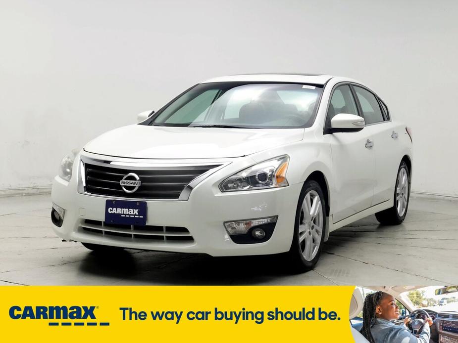 used 2013 Nissan Altima car, priced at $14,998