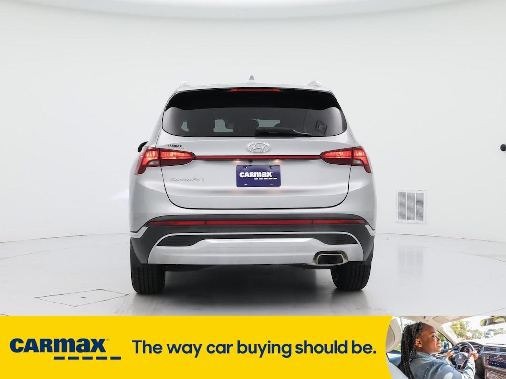 used 2022 Hyundai Santa Fe car, priced at $25,998
