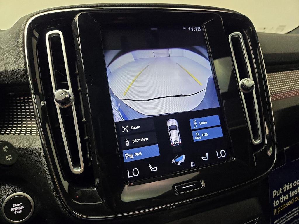 used 2021 Volvo XC40 car, priced at $29,998