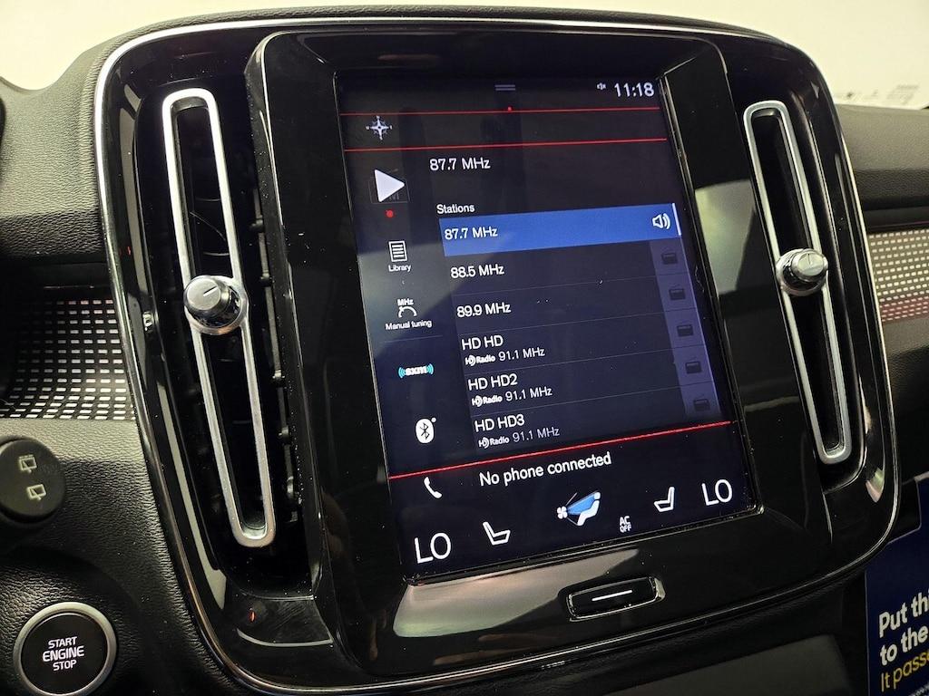 used 2021 Volvo XC40 car, priced at $29,998