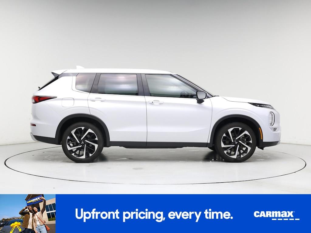 used 2023 Mitsubishi Outlander car, priced at $24,998