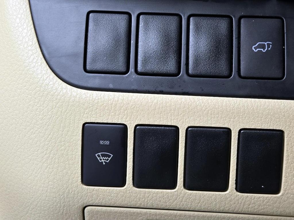 used 2014 Toyota Highlander car, priced at $19,998