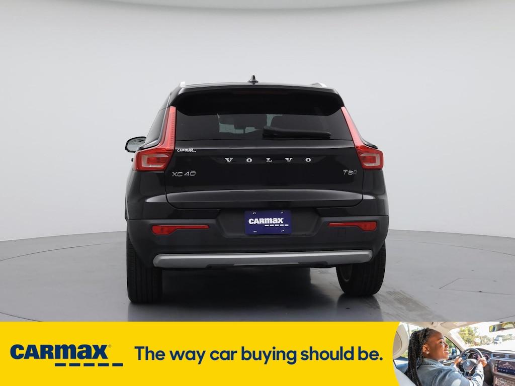 used 2022 Volvo XC40 car, priced at $28,998