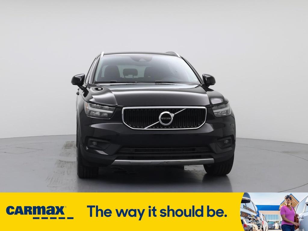 used 2022 Volvo XC40 car, priced at $28,998
