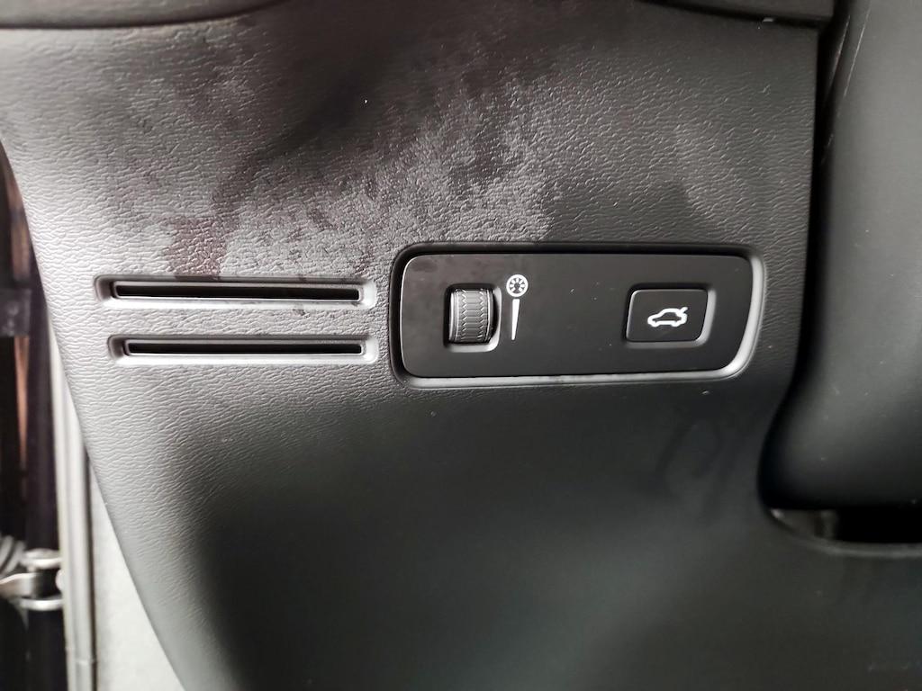 used 2022 Volvo XC40 car, priced at $28,998