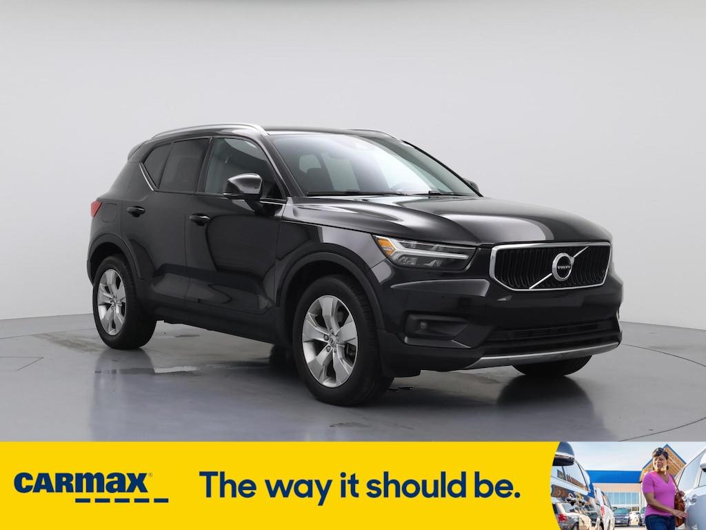 used 2022 Volvo XC40 car, priced at $28,998