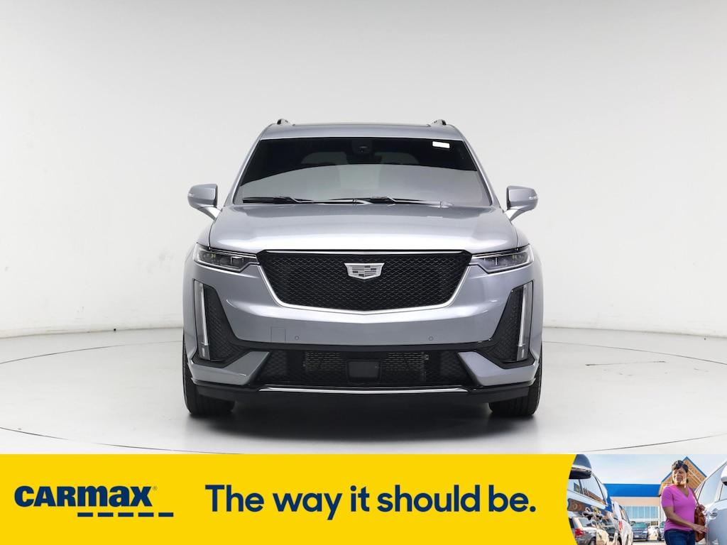 used 2024 Cadillac XT6 car, priced at $47,998