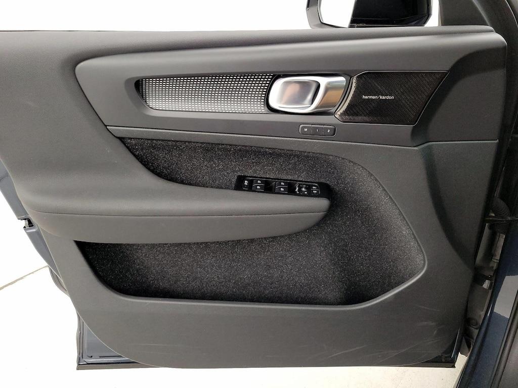 used 2022 Volvo XC40 Recharge Pure Electric car, priced at $29,998