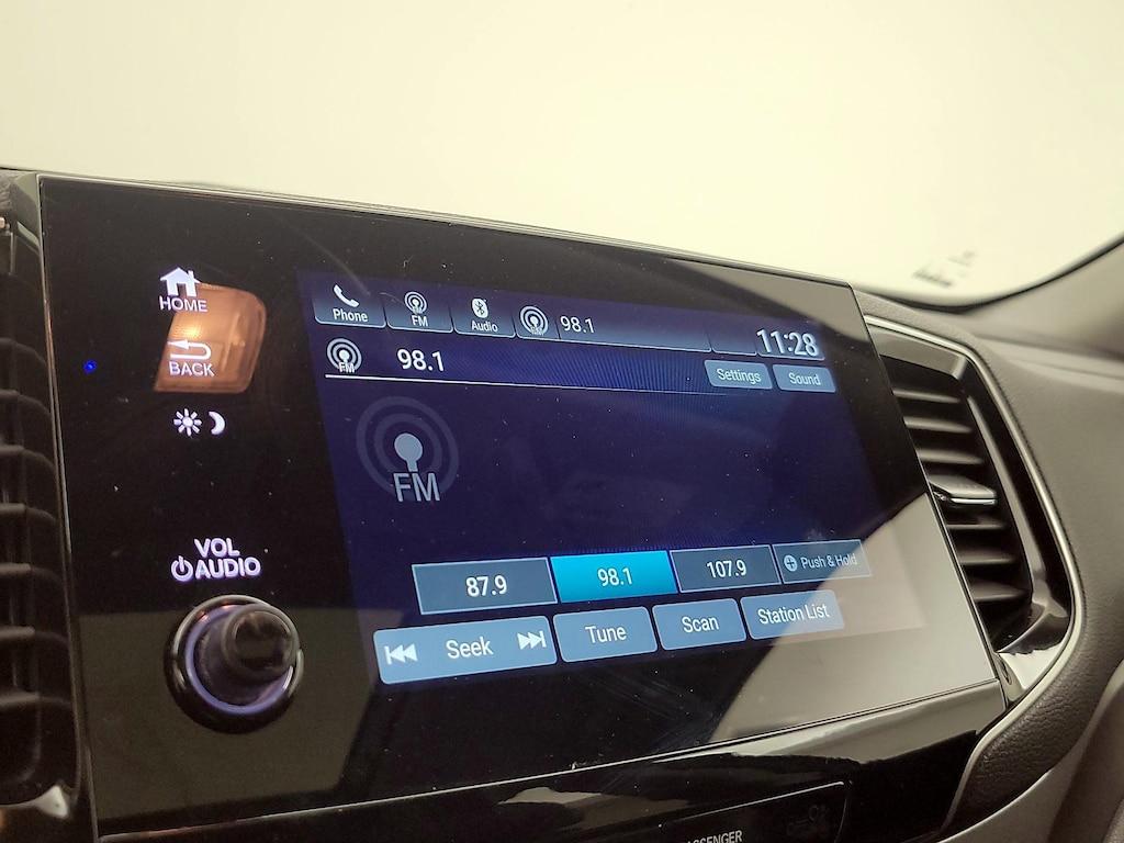 used 2022 Honda Pilot car, priced at $32,998