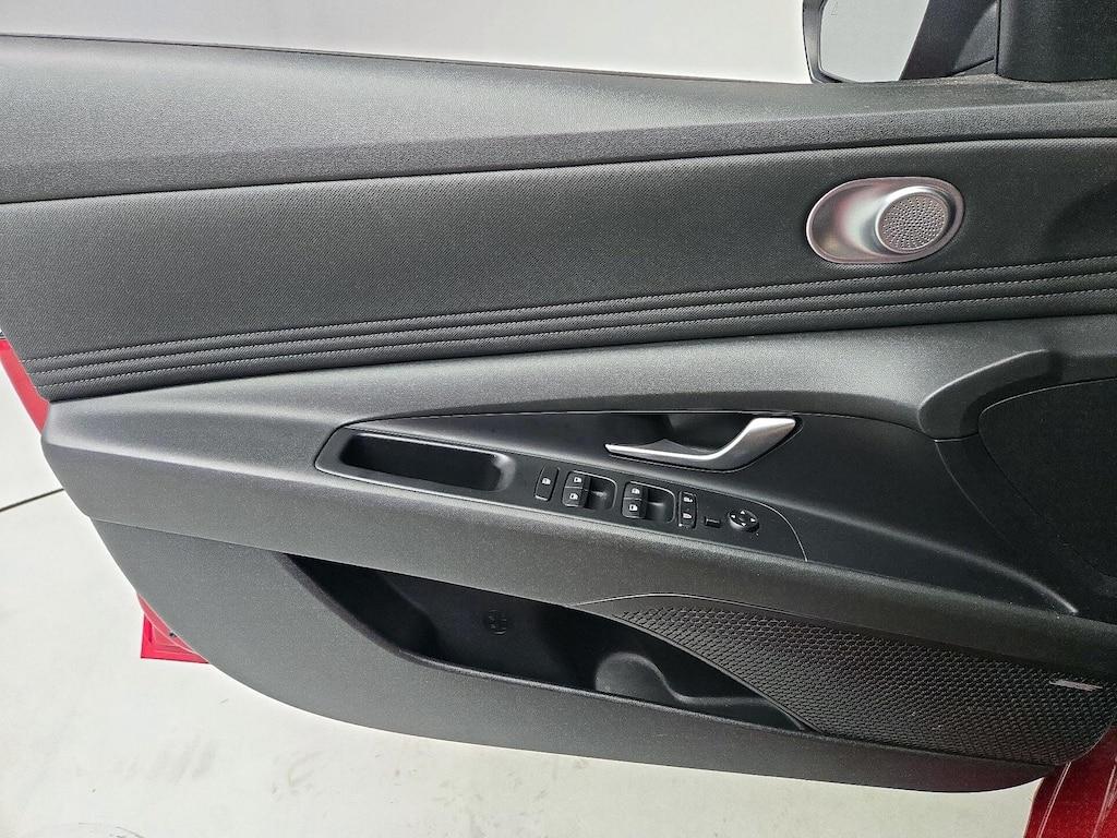 used 2022 Hyundai Elantra car, priced at $21,998