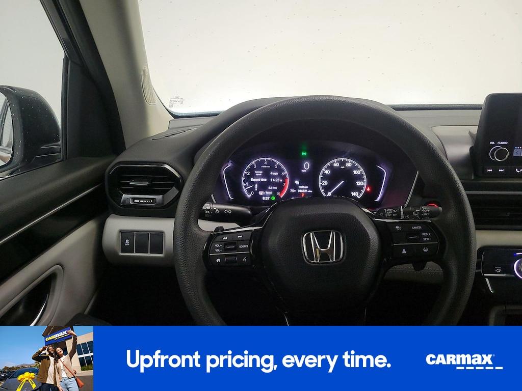 used 2023 Honda Pilot car, priced at $32,998