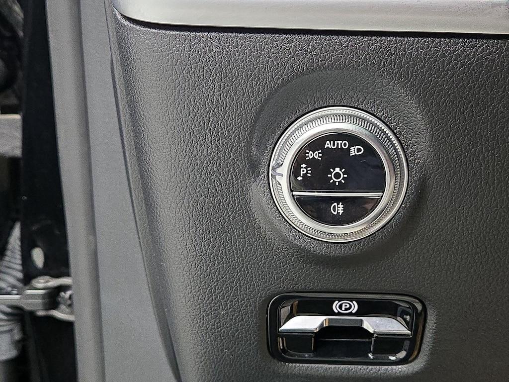 used 2024 Mercedes-Benz C-Class car, priced at $43,998