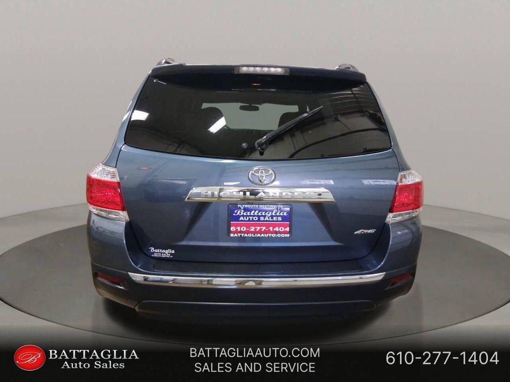 used 2013 Toyota Highlander car, priced at $15,990
