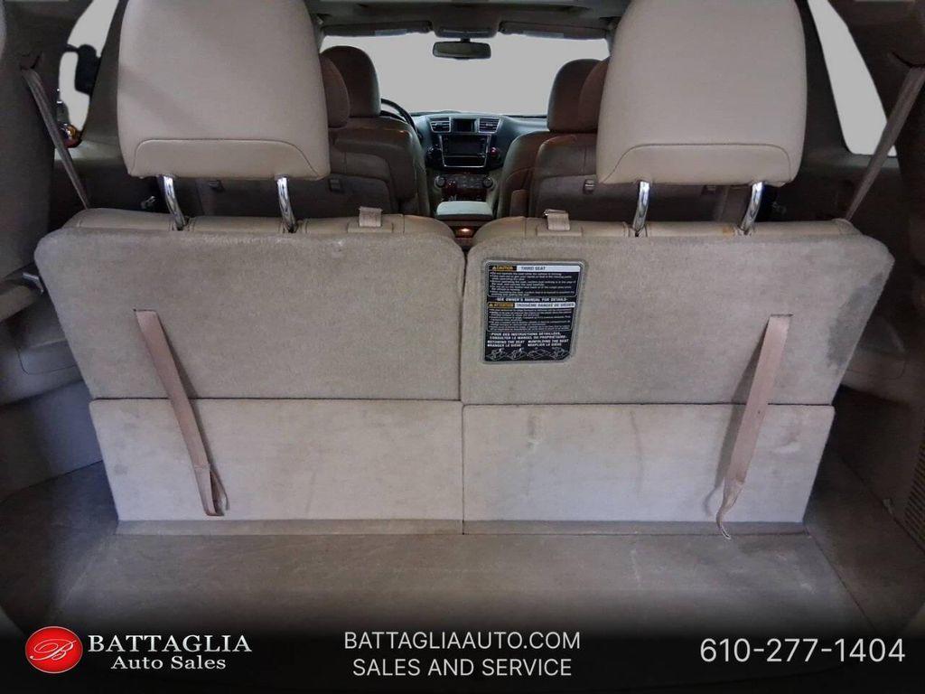 used 2013 Toyota Highlander car, priced at $15,990