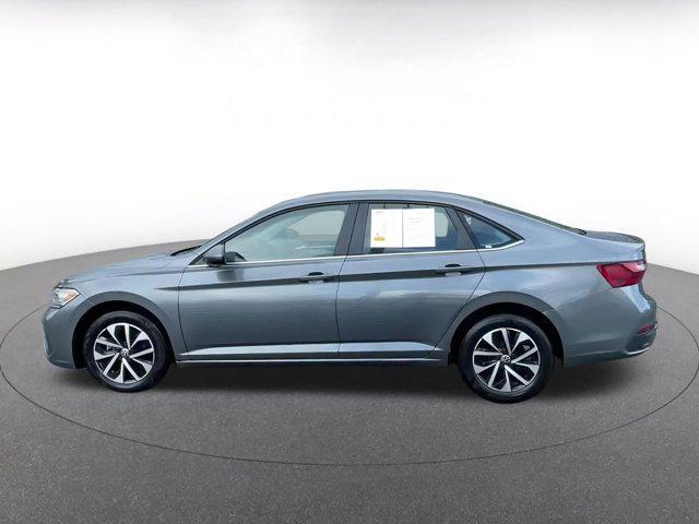 used 2024 Volkswagen Jetta car, priced at $17,525