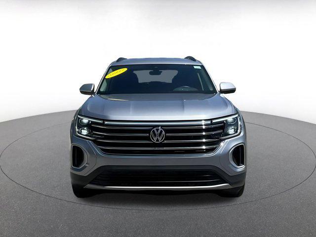 used 2024 Volkswagen Atlas car, priced at $31,212