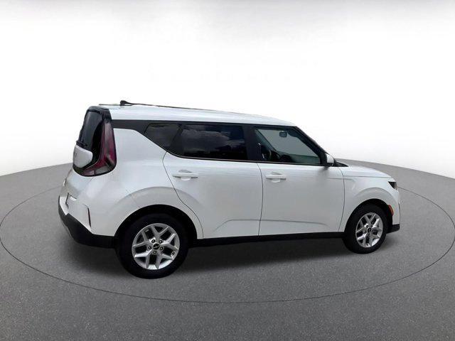 used 2024 Kia Soul car, priced at $17,523