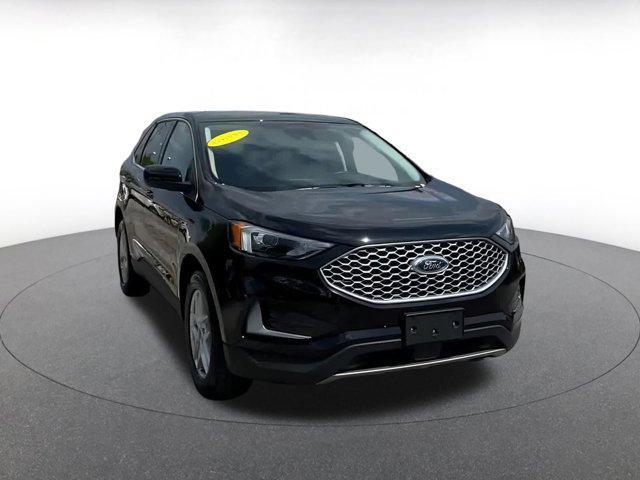 used 2024 Ford Edge car, priced at $24,193