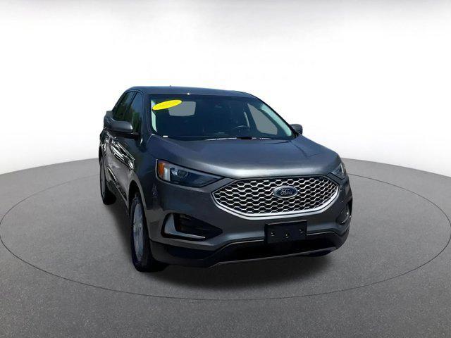 used 2024 Ford Edge car, priced at $23,611