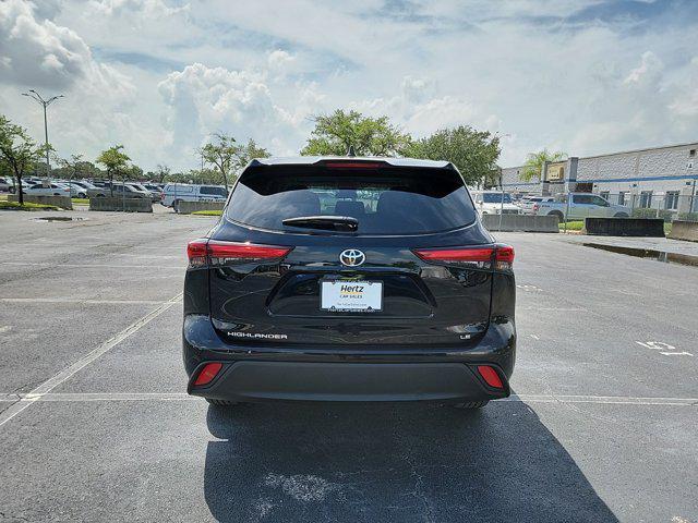 used 2023 Toyota Highlander car, priced at $34,082