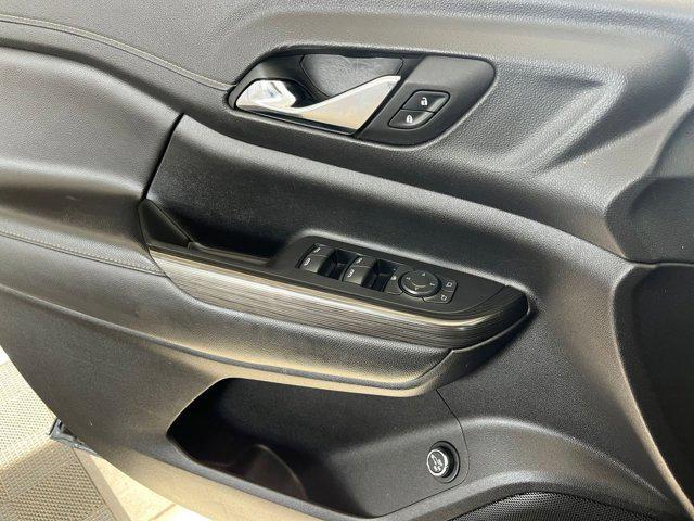 used 2023 GMC Acadia car, priced at $25,057