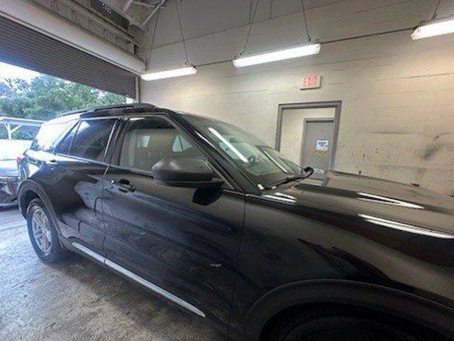 used 2024 Ford Explorer car, priced at $31,262