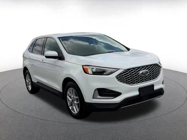 used 2024 Ford Edge car, priced at $21,731