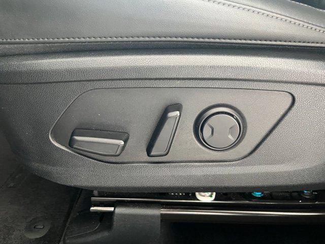 used 2024 Kia Sorento car, priced at $27,414