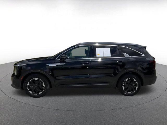 used 2024 Kia Sorento car, priced at $27,414