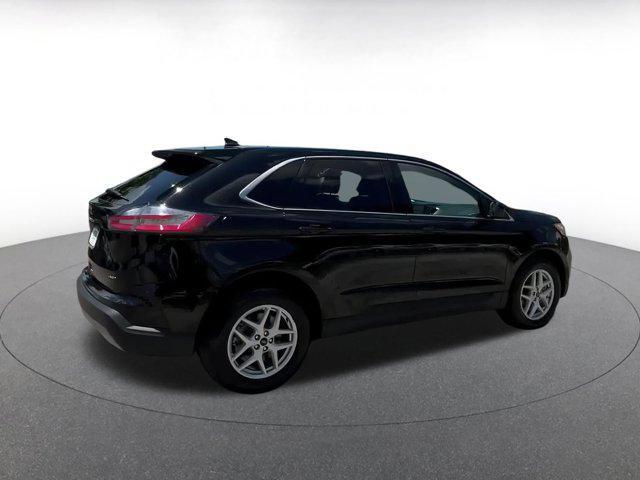 used 2024 Ford Edge car, priced at $25,494