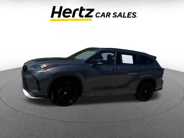 used 2024 Toyota Highlander car, priced at $40,288