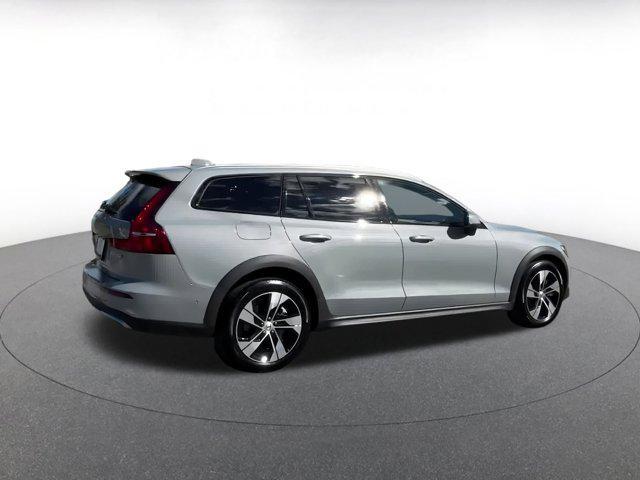 used 2025 Volvo V60 Cross Country car, priced at $40,335