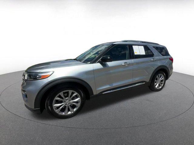 used 2024 Ford Explorer car, priced at $33,817