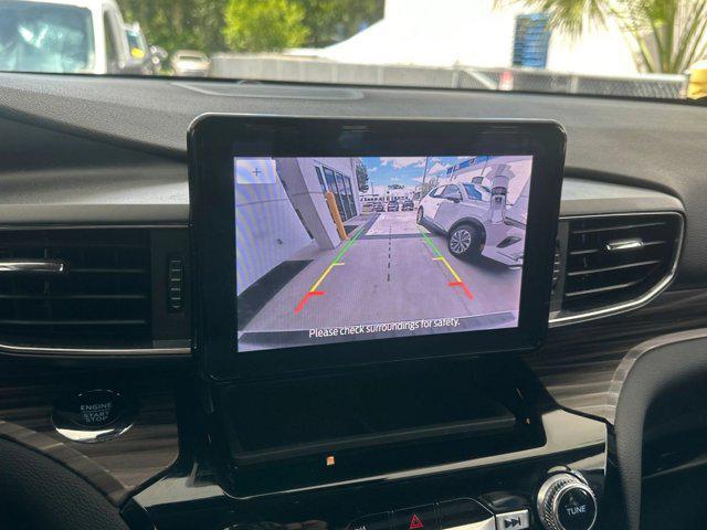 used 2024 Ford Explorer car, priced at $33,817