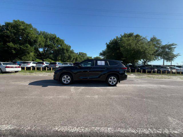 used 2023 Toyota Highlander car, priced at $33,555