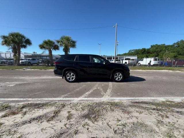 used 2023 Toyota Highlander car, priced at $33,555