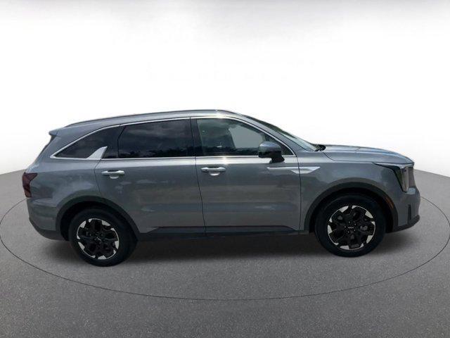 used 2024 Kia Sorento car, priced at $27,393