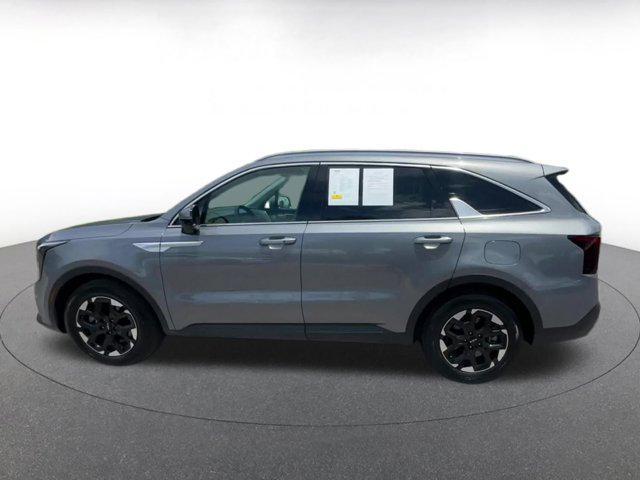 used 2024 Kia Sorento car, priced at $27,393