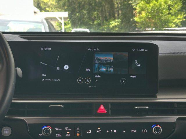 used 2024 Kia Sorento car, priced at $27,393