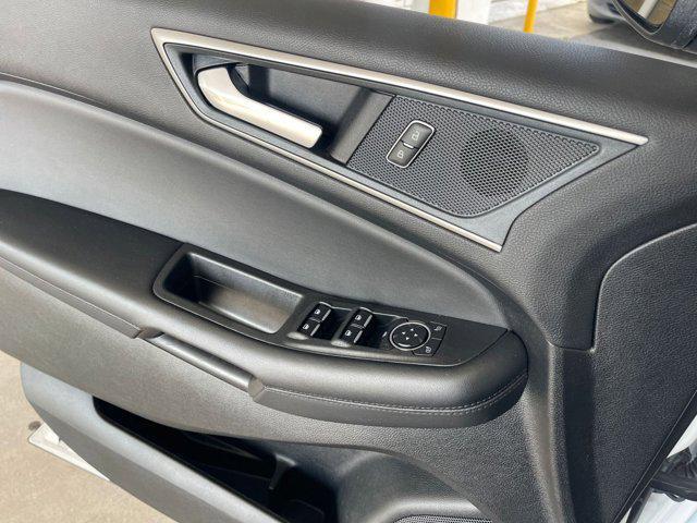 used 2024 Ford Edge car, priced at $22,793