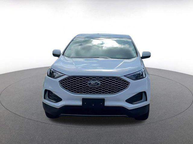 used 2024 Ford Edge car, priced at $22,793