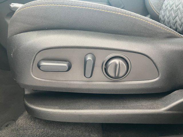 used 2023 Chevrolet Equinox car, priced at $18,467