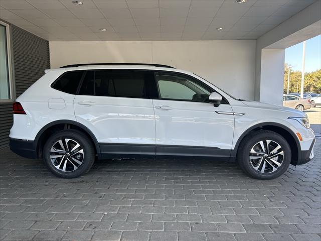 new 2024 Volkswagen Tiguan car, priced at $28,106