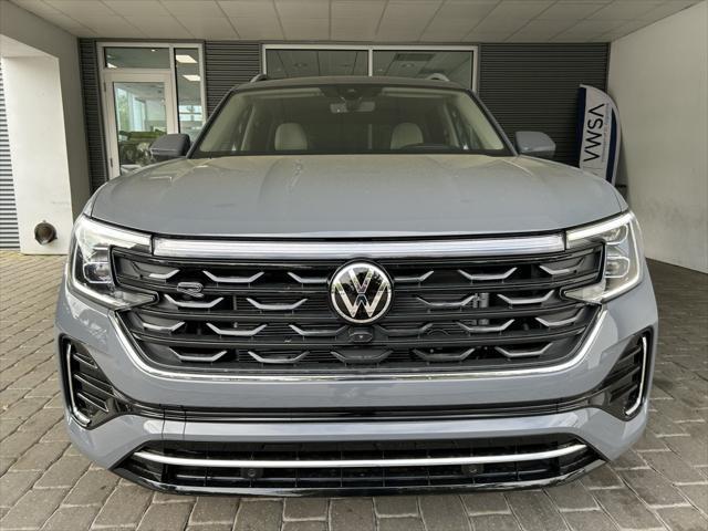 new 2025 Volkswagen Atlas car, priced at $53,976