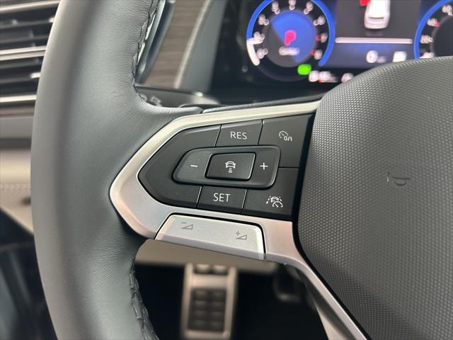 new 2025 Volkswagen Atlas car, priced at $53,976