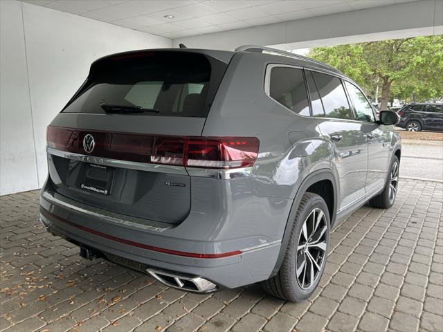 new 2025 Volkswagen Atlas car, priced at $53,976
