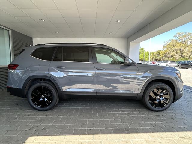 new 2025 Volkswagen Atlas car, priced at $44,157