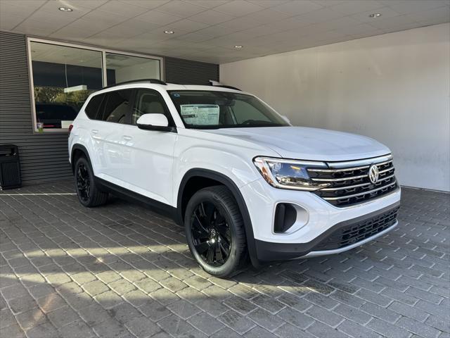 new 2025 Volkswagen Atlas car, priced at $44,336