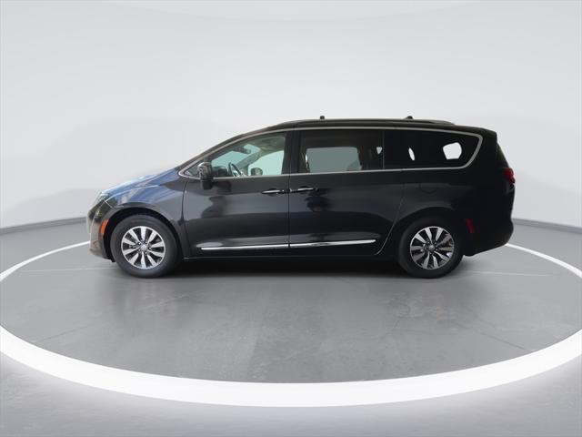 used 2019 Chrysler Pacifica car, priced at $21,963